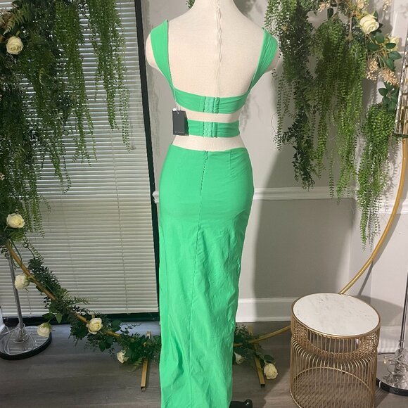 Michael Costello Green Cutout Maxi Dress - Picture 2 of 3
